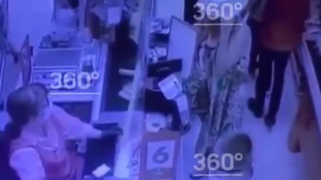 Օմսկի սուպերմարկետներից մեկում թոշակառուն վարտիքը օգտագործել է որպես դիմակ