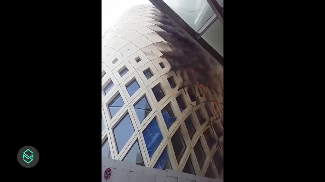 Fire breaks out at Zaha Hadid designed souk building in Beirut #Lebanon #زها حديد