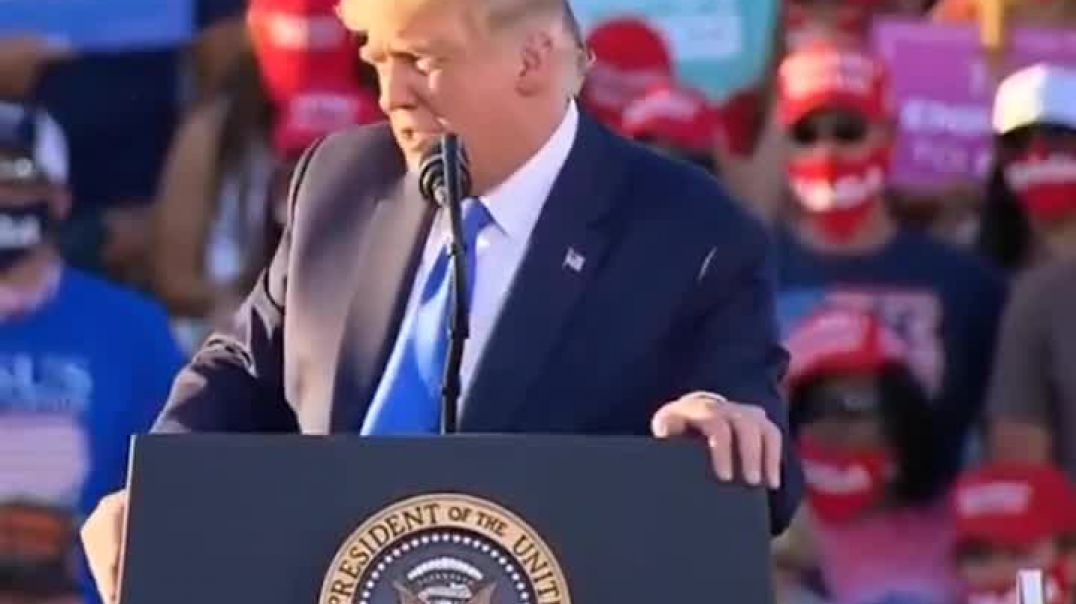 Donald_Trump_talks_about_Armenians_at_his_rally_in_Carson_City,_Nevada