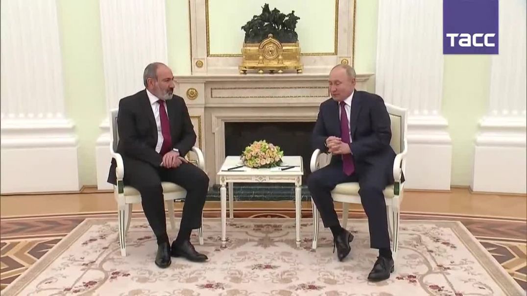 Путин и Пашинян проводят переговоры в Москве