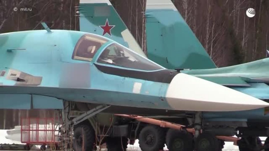 Սու-34-ը ոչնչացնում է ռազմական օբյեկտ Ուկրաինայում