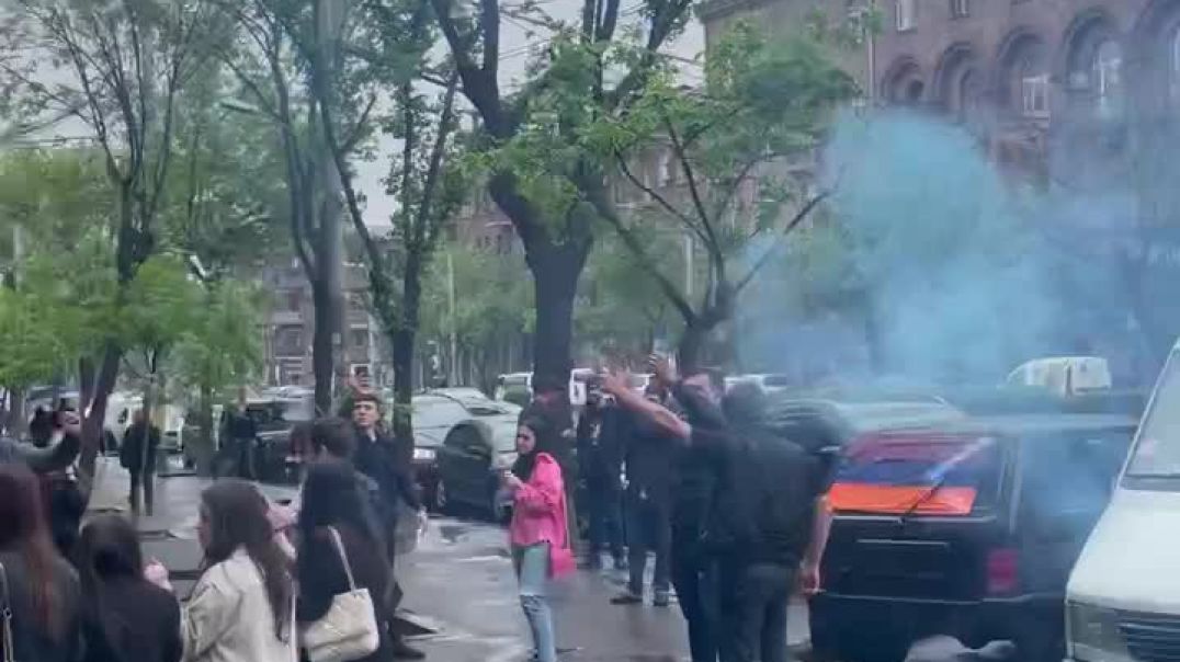 պարեր