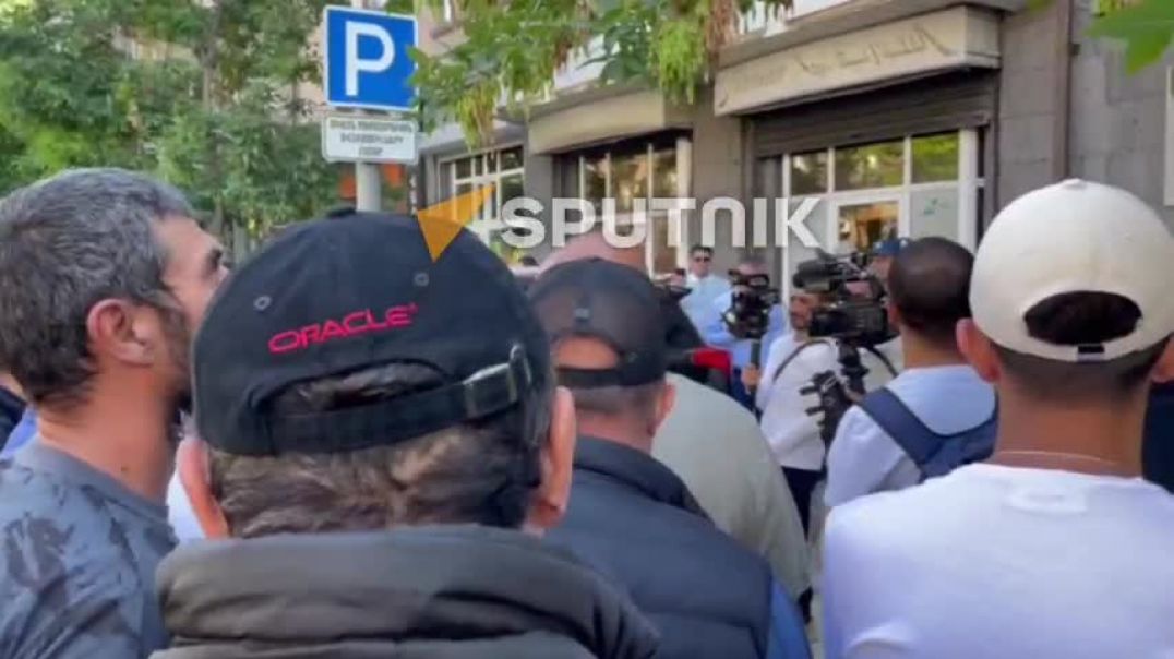 ПИкет у КГД