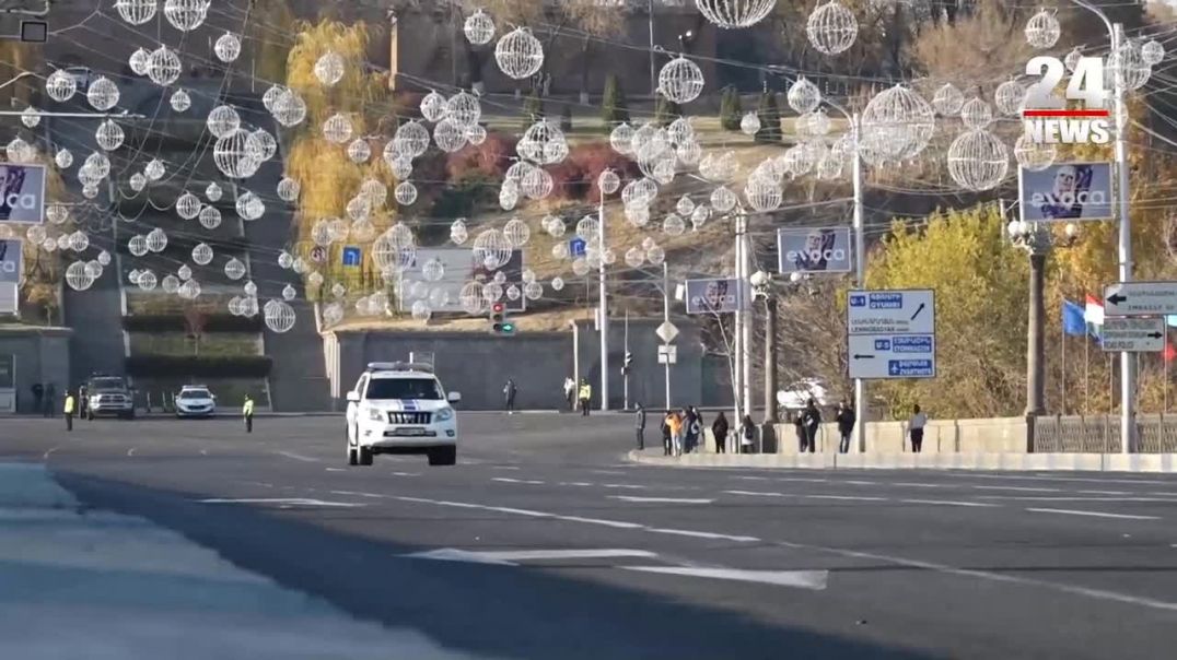 Պուտինին Երևանում դիմավորեցին աջակցության ակցիաներով (online-video-cutter