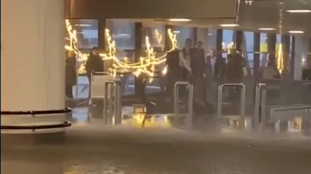 Ջրհեղեղ Շերեմետևո օդանավակայանում