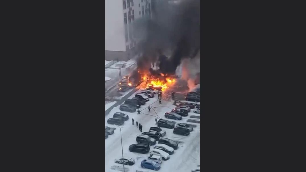 Մոսկվայում՝ մետրոյի կայարաններից մեկի հարակից տարածքում, մեքենաներ են վառվել