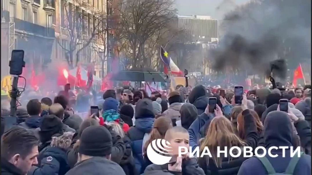 Ֆրանսիայի տարբեր քաղաքներում հազարավոր քաղաքացիներ այսօր փողոց են դուրս եկել