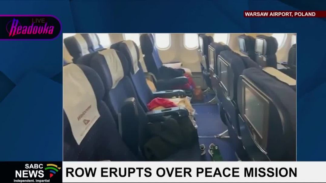 Հարավային Աֆրիկայի առաջնորդ Վարշավա ժամանած լրագրողներին ինքնաթիռից դուրս չեն թողել