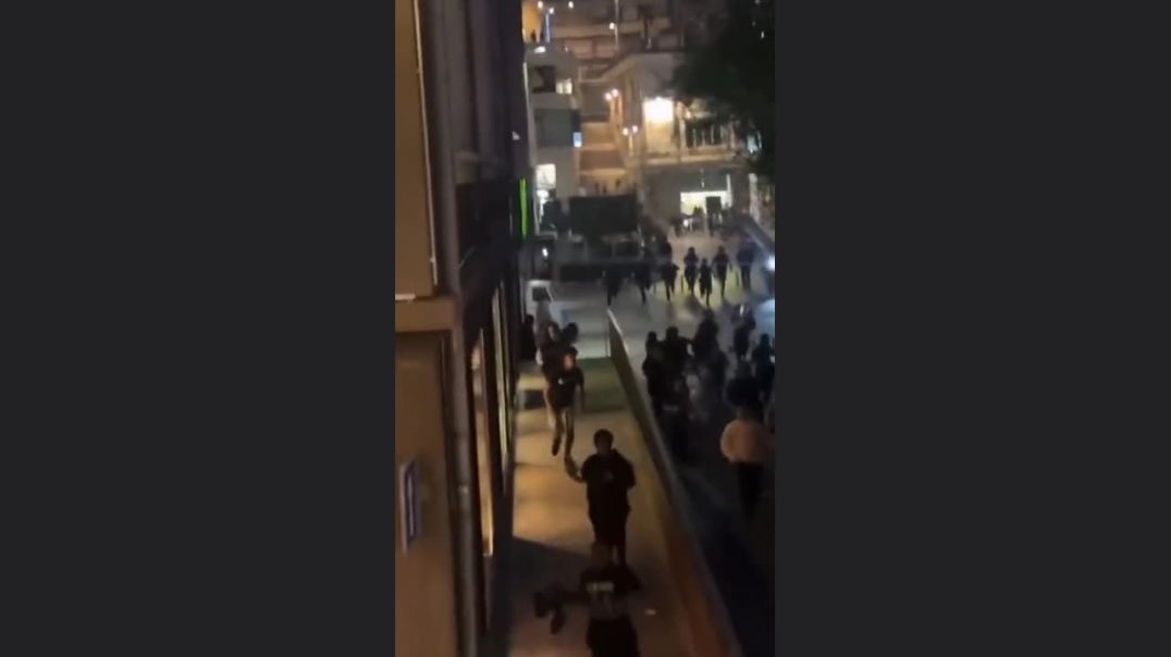 Беспорядки_во_Франции_перекинулись_на_Швейцарию_и_Бельгию (online-video-cutter