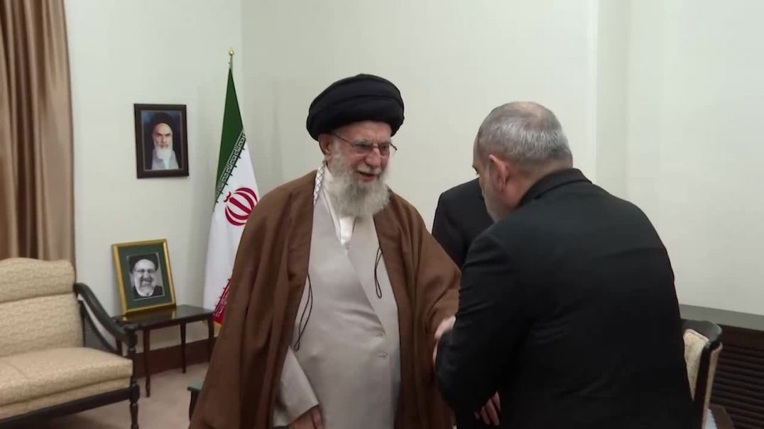 Փաշինյանը հանդիպել է Իրանի հոգևոր առաջնորդի հետ