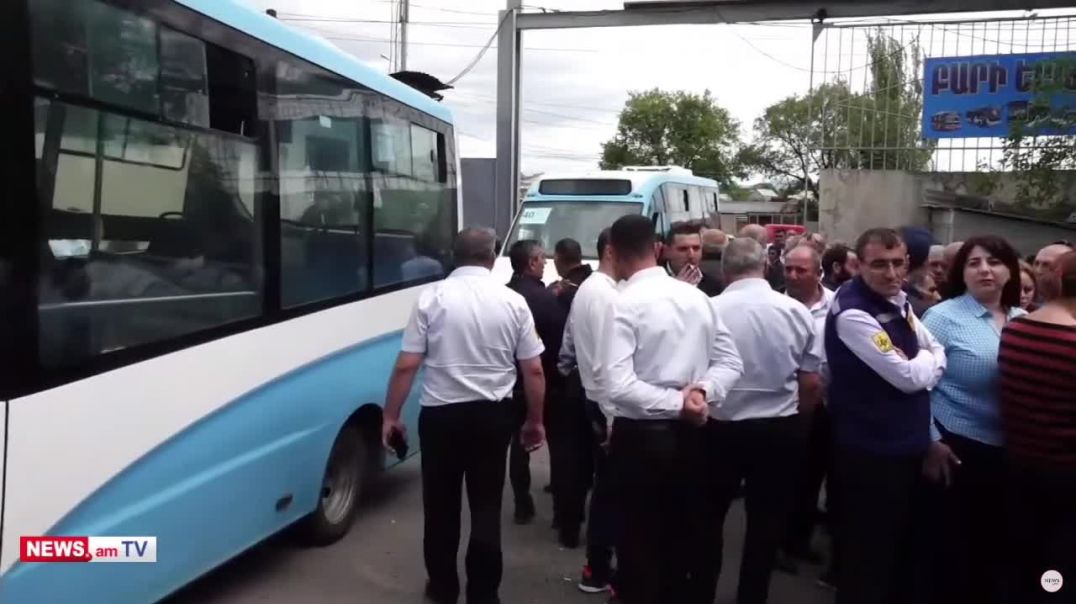 Երևանում ավտոբուսի վարորդները բողոքի ակցիա են իրականացնում