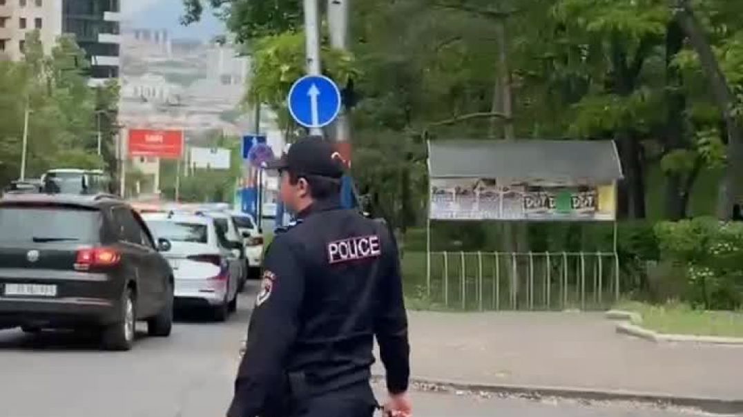 Երևանում խաղաղ անհանզանդության ակցիաներ են. ոստիկանները բերման են ենթարկում մասնակիցներին