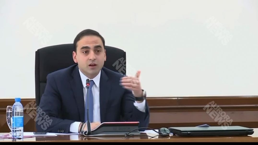 Բնակիչներն ասում են. Էտա, կպելա, եկեք քերենք. Ավինյան