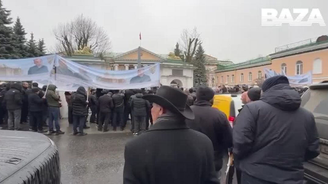 «Ձեռքներդ հեռո՛ւ Հայ առաքելական եկեղեցուց». ինչպես են Մոսկվայում դիմավորել Փաշինյանին