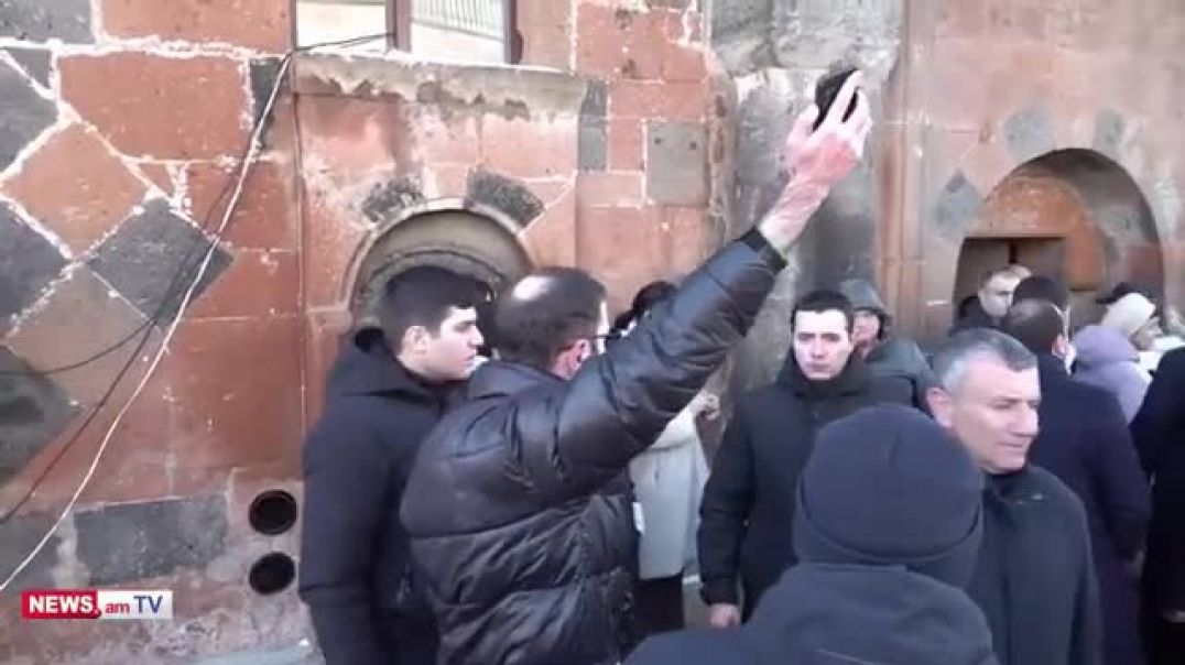 «Նոլդու Փաշինյան». Թալինում բողոքի ակցիա է իրականացվել վարչապետի այցի ժամանակ