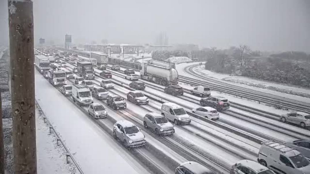 Փարիզում տրանսպորտային կոլապս է տեղի ունեցել. չվերթների 15%-ը չեղարկվել է