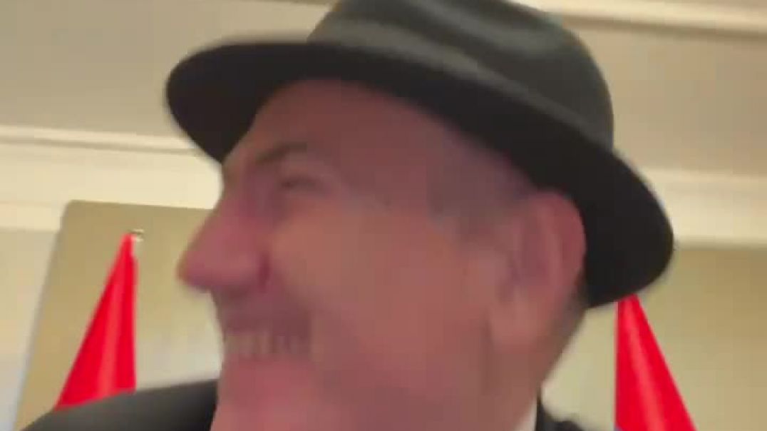 ՏԵՍԱՆՅՈՒԹ․  Լեհաստանի վարչապետը միացել է Փաշինյանի «սրտիկ» ողջույնին