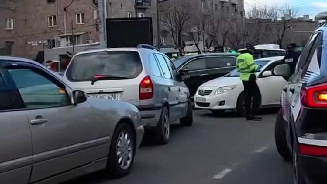 Ծառայություն իրականացնող պարեկը վրաերթի է ենթարկվել․ ՆԳՆ