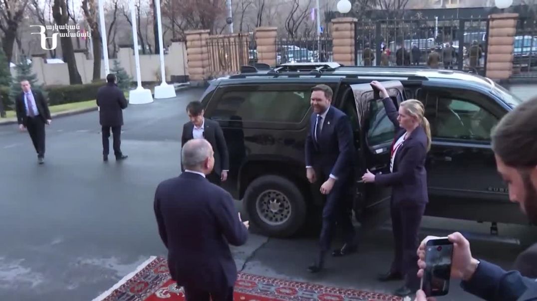 Մեկնարկել է ԱՄՆ փոխնախագահի և  վարչապետ Նիկոլ Փաշինյանի առանձնազրույցը
