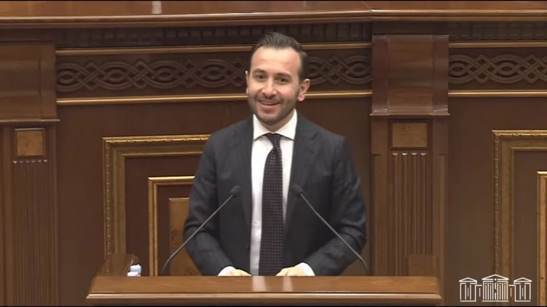 200 մլն դոլարի թալանից ինչքանն եք տալու Ղարաբաղից տեղահանվածներին. Հայկ Կոնջորյանը՝ Լևոն Քոչարյանին