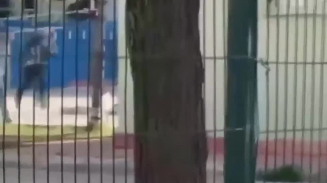 Թուրքիայում երիտասարդը կրակել է դպրոցականների վրա և պատանդ վերցրել նրանց