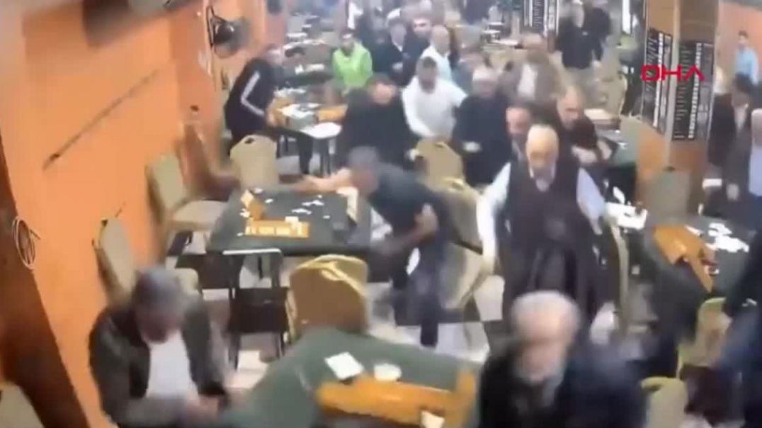 Խուճապ` Ստամբուլի սրճարանում