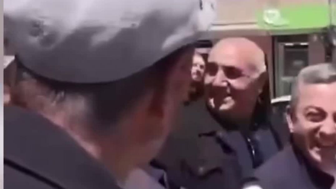 ՏԵՍԱՆՅՈՒԹ. Արա, էս ի՞նչ էս դարձել. քաղաքացին` Քոչարյանին
