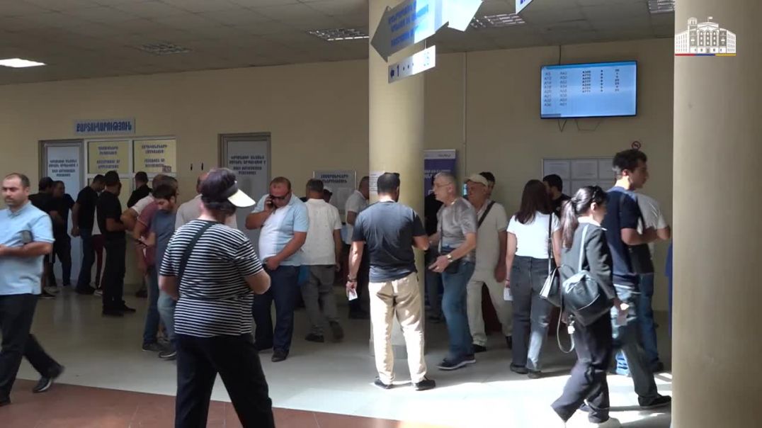 ձերբակալվել է վարորդական վկայական խոստացող կեղծ աշխատակիցը