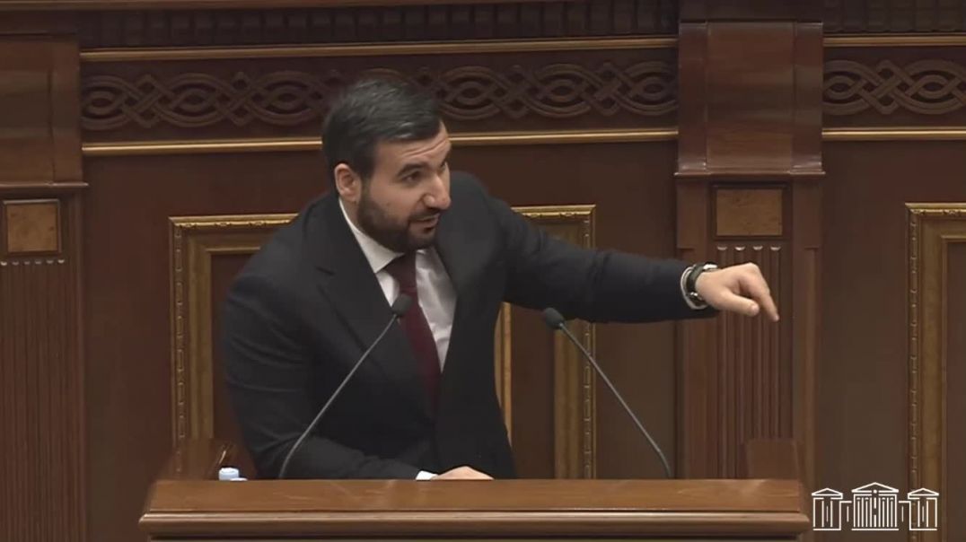 Փորձելու եք ուրիշների որդիների կյանքի գնով հետ բերել Ղարաբաղը. Վահագն Ալեքսանյան